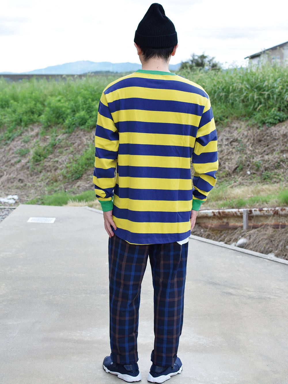 BORDER LONG T-SHIRT