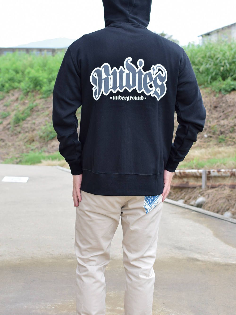 STAB ZIP HOOD-SWEAT