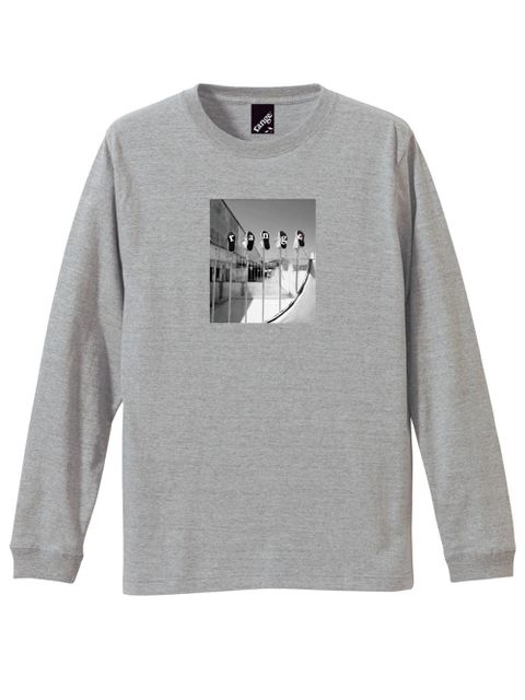 rg name of shoes L/S tee