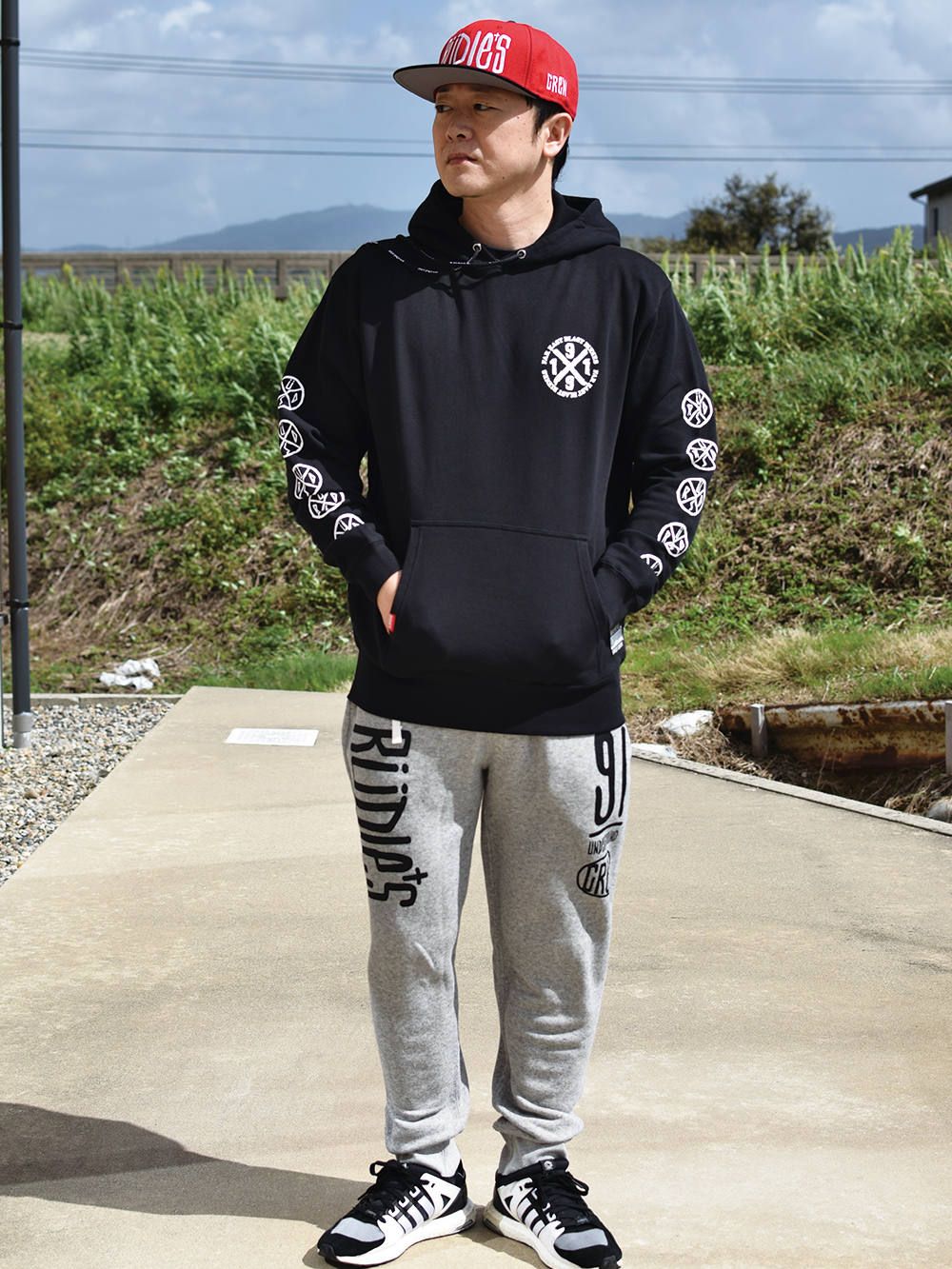 GUITARBONES HOOD-SWEAT