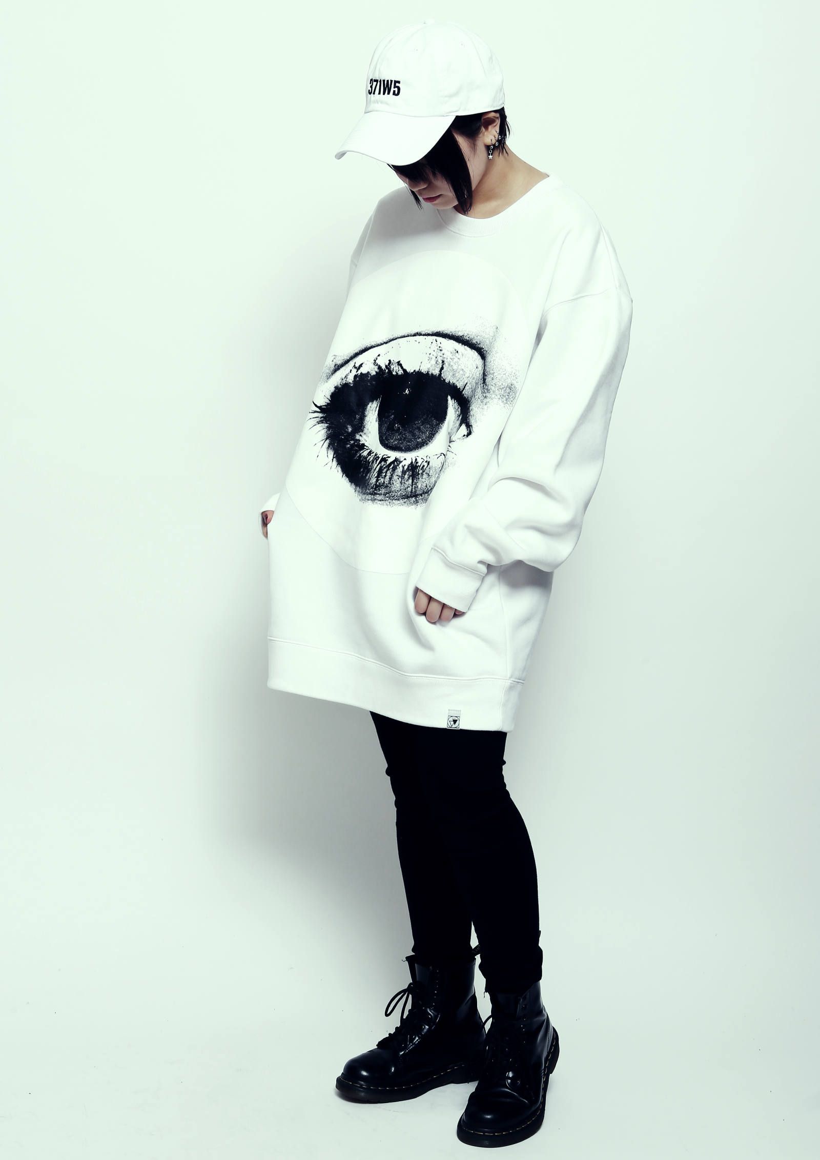 HOLE -Crew Sweat-