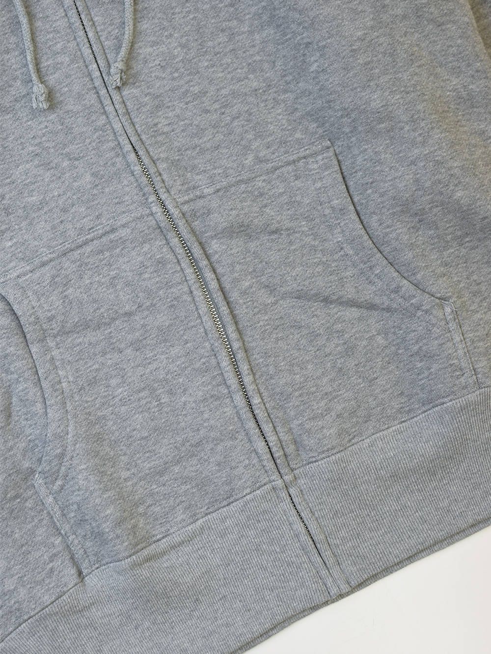 BBQ ZIP-HOOD SWEAT