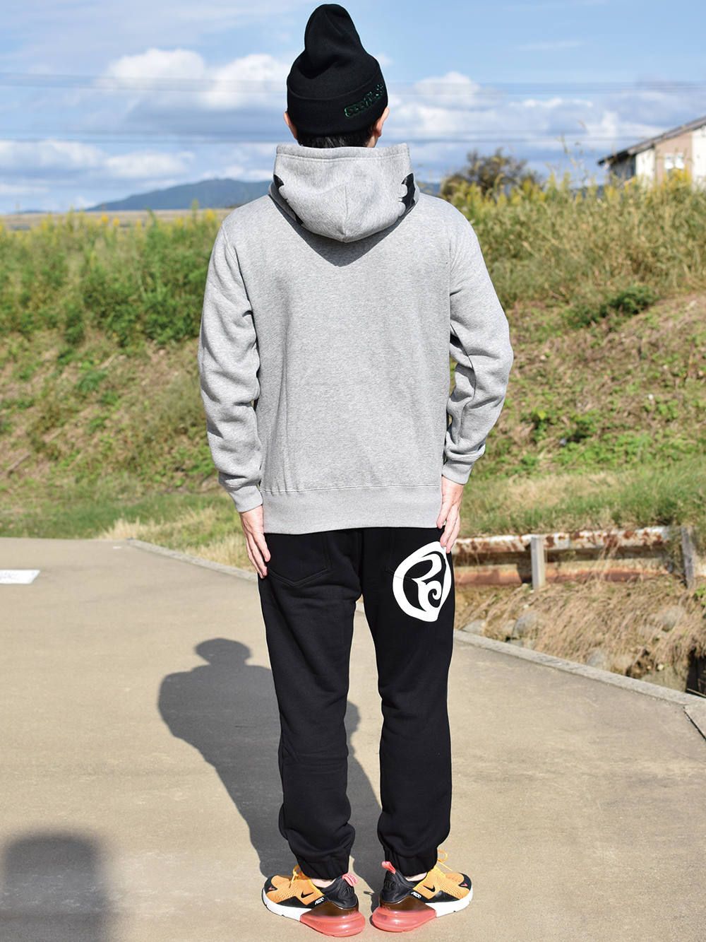 rg bat print zip hoody