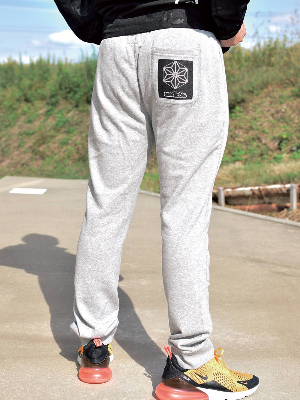 sd cannabis crystal sweat pant