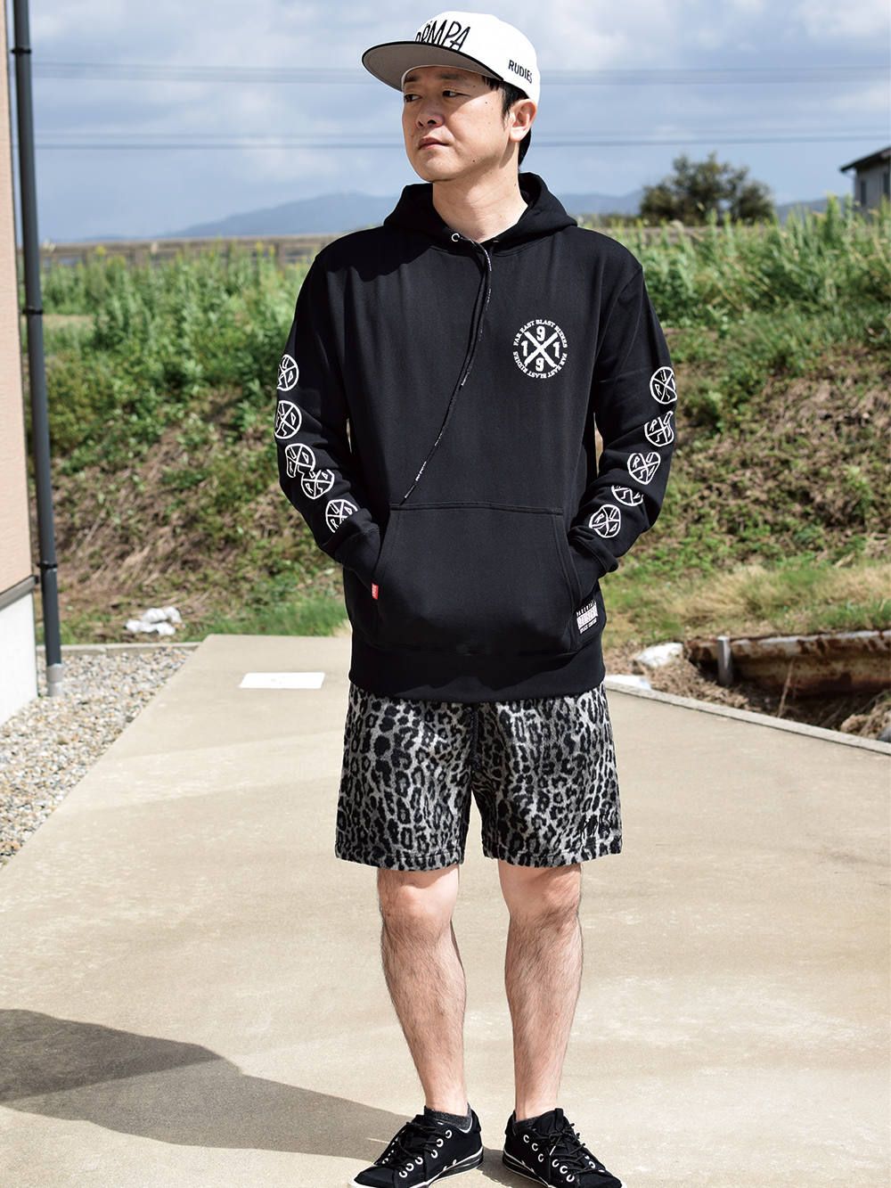 FRANKEN HOOD-SWEAT