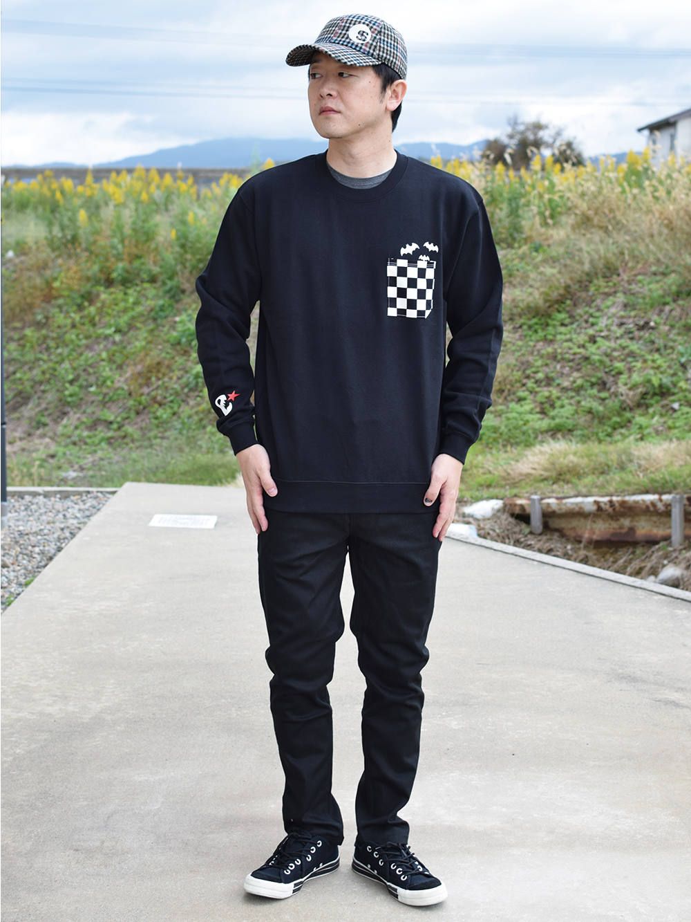 rg checker pocket crew sweat
