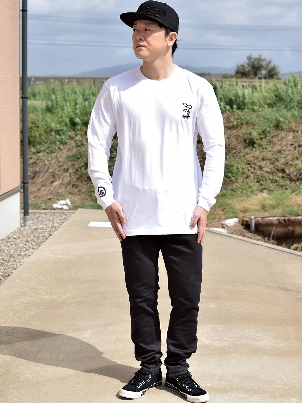 EMB premium L/S tee