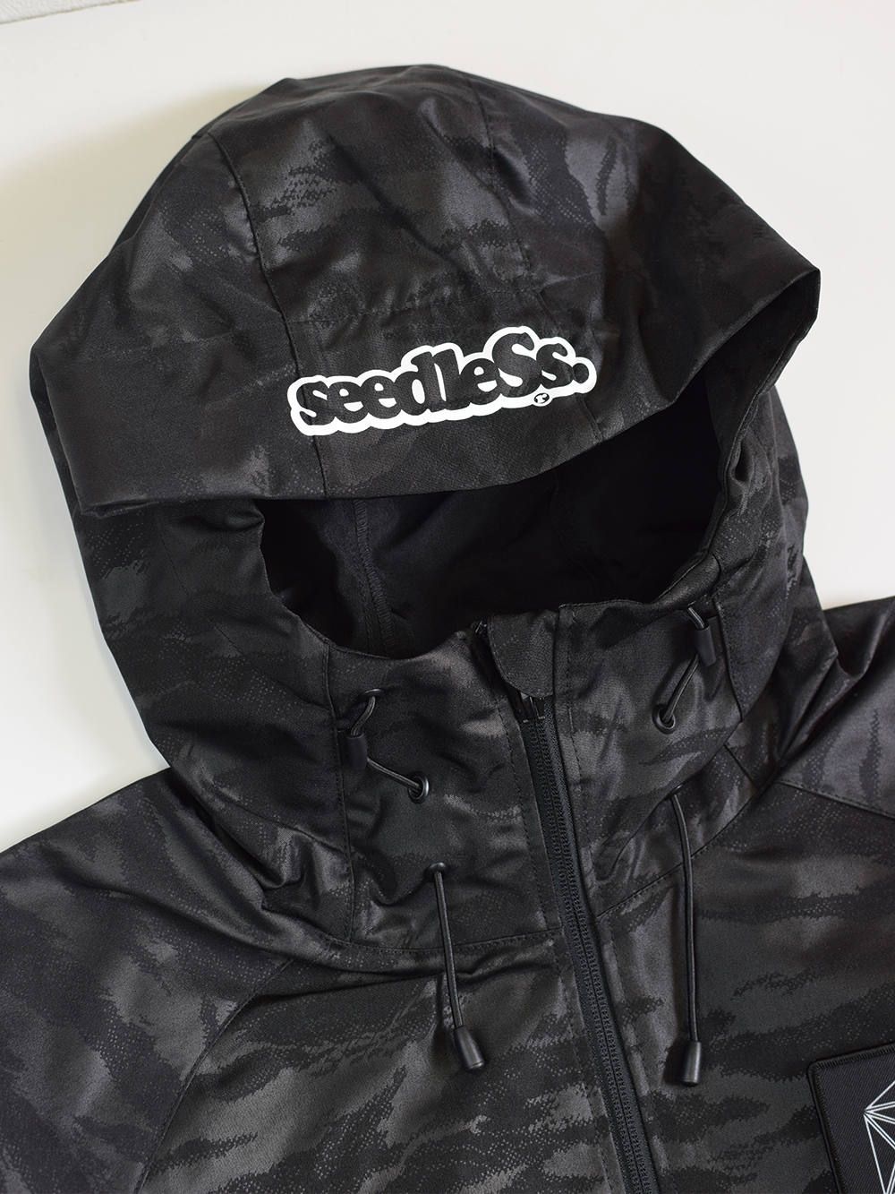 sd cannabis crystal hooded jkt