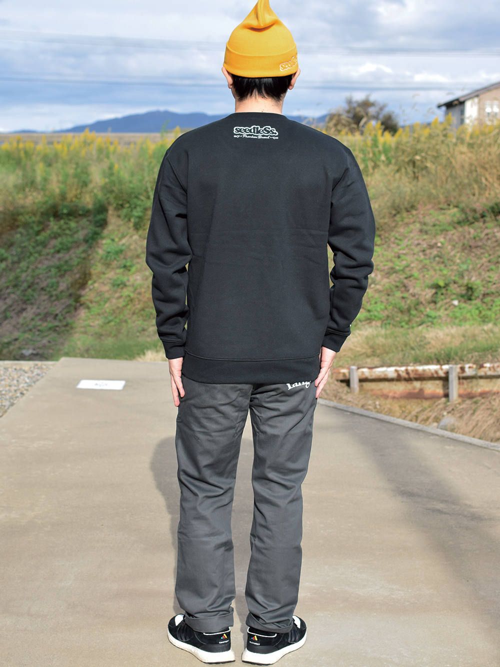EMB premium logo crew