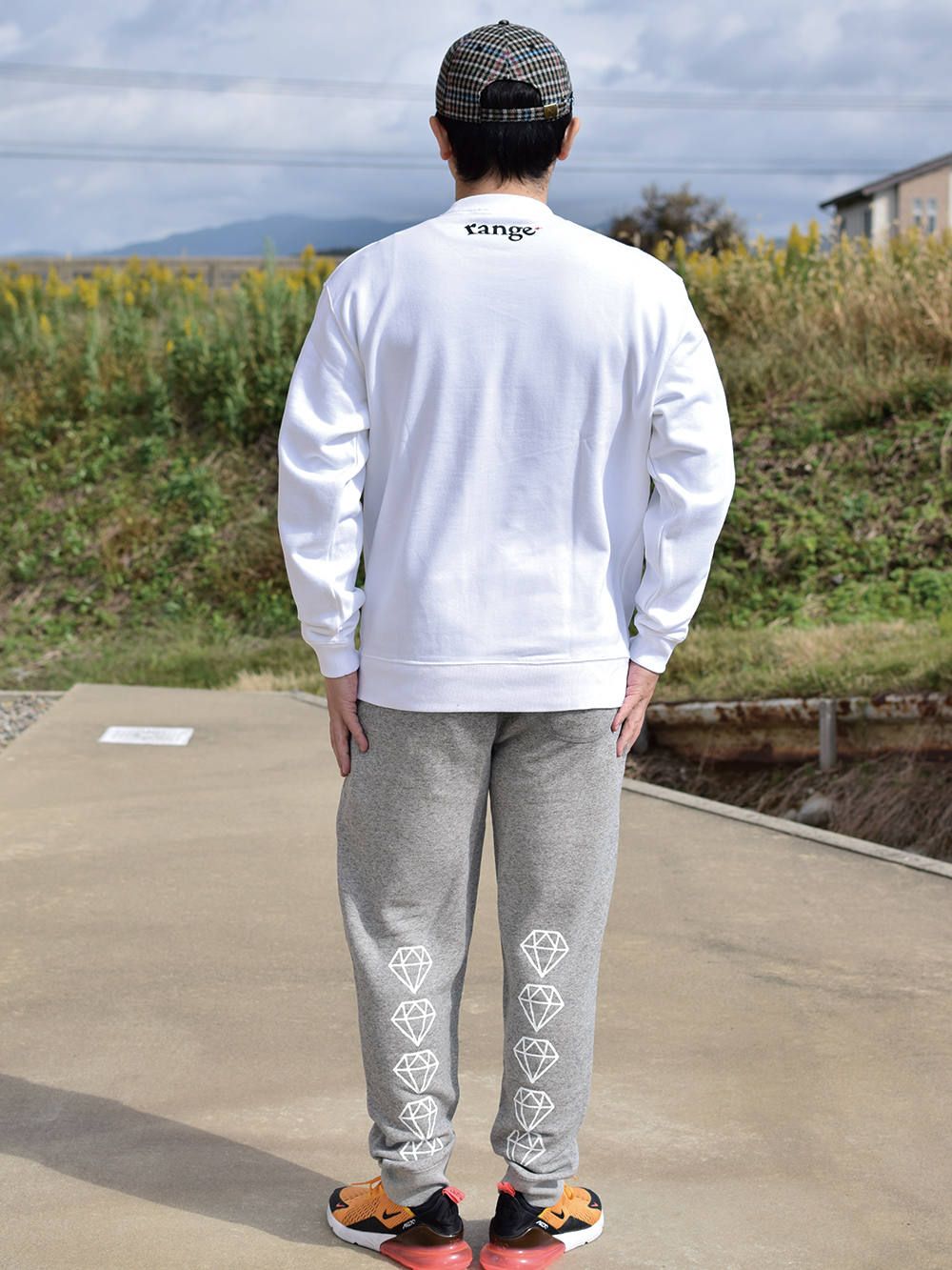 rg zebra pocket crew sweat
