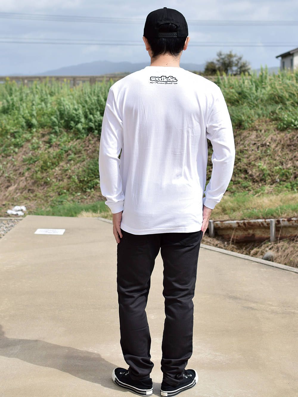 EMB premium L/S tee