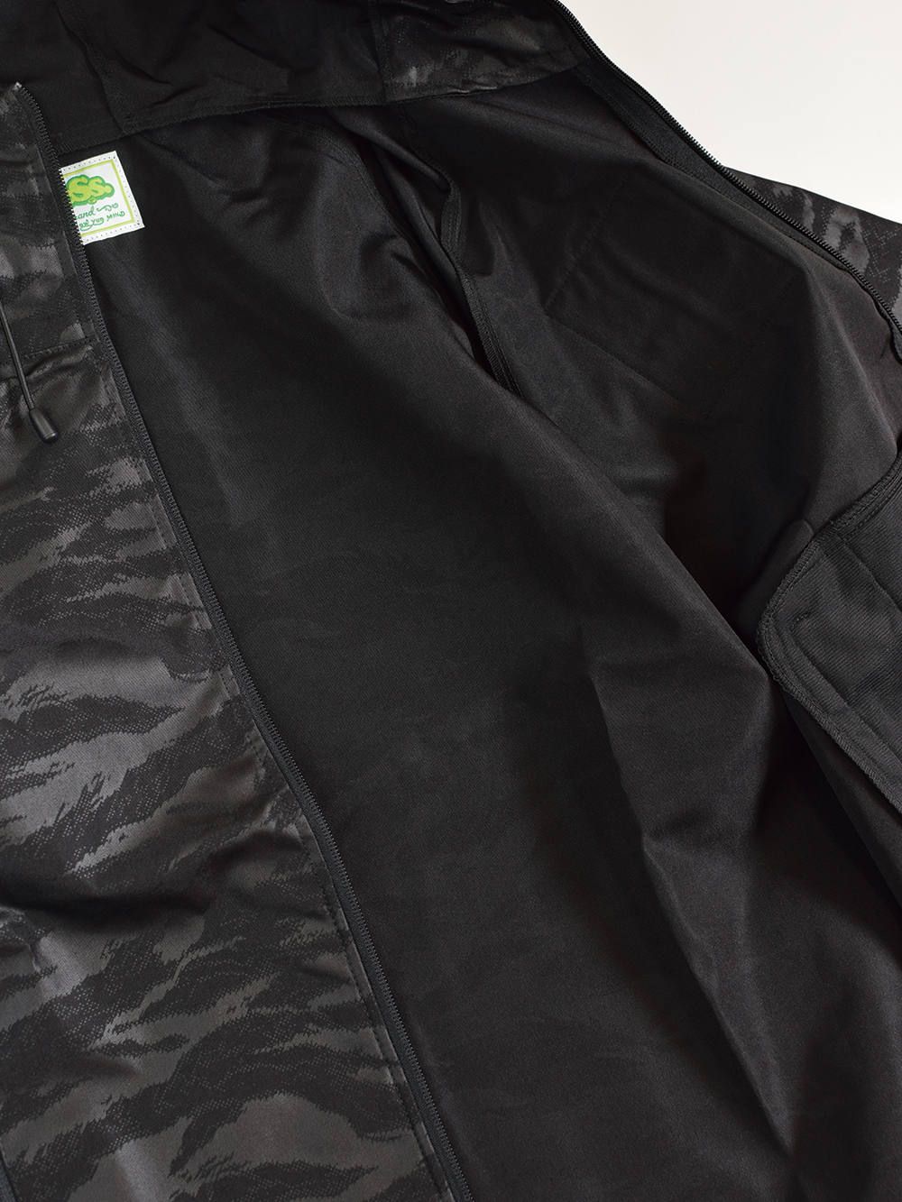 sd cannabis crystal hooded jkt
