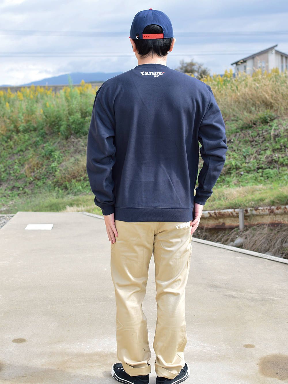 rg checker pocket crew sweat