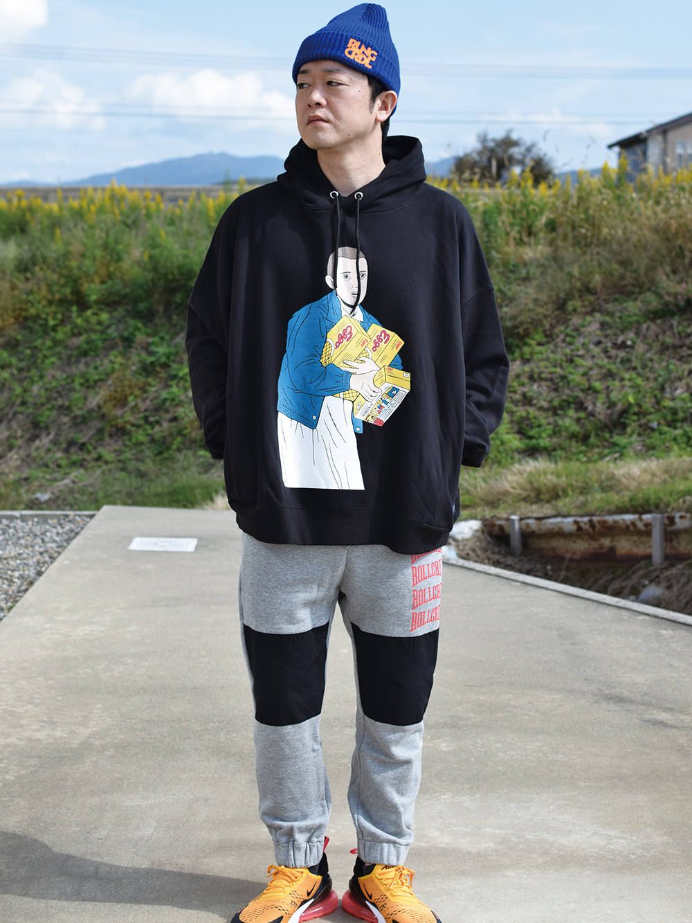 011 BIG HOODIE
