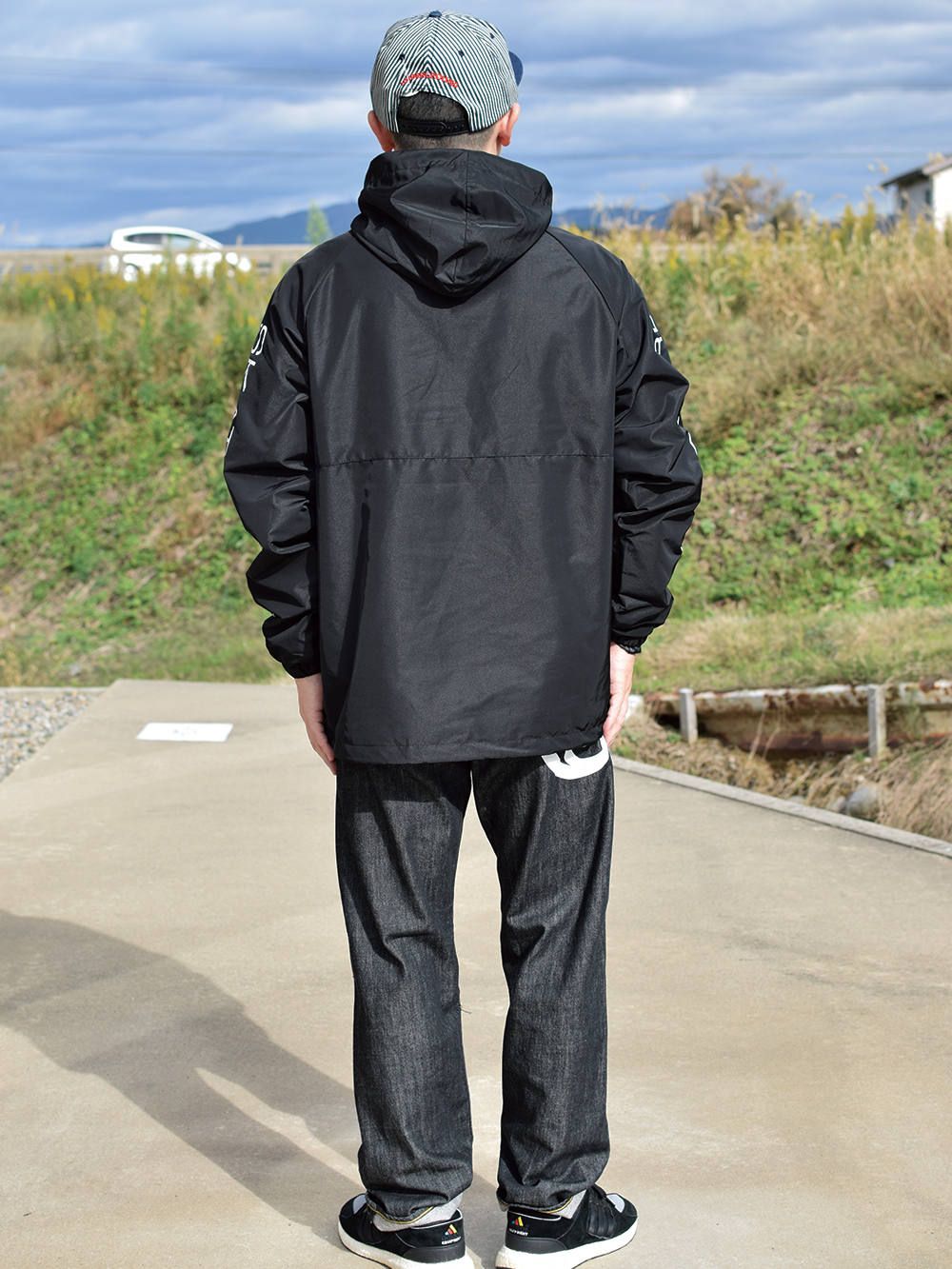HOMETOWN-ANORAK