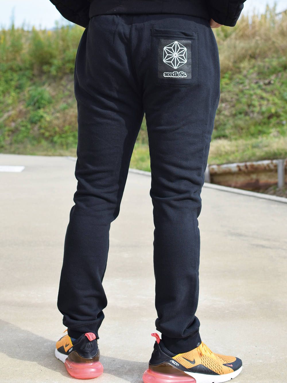 sd cannabis crystal sweat pant
