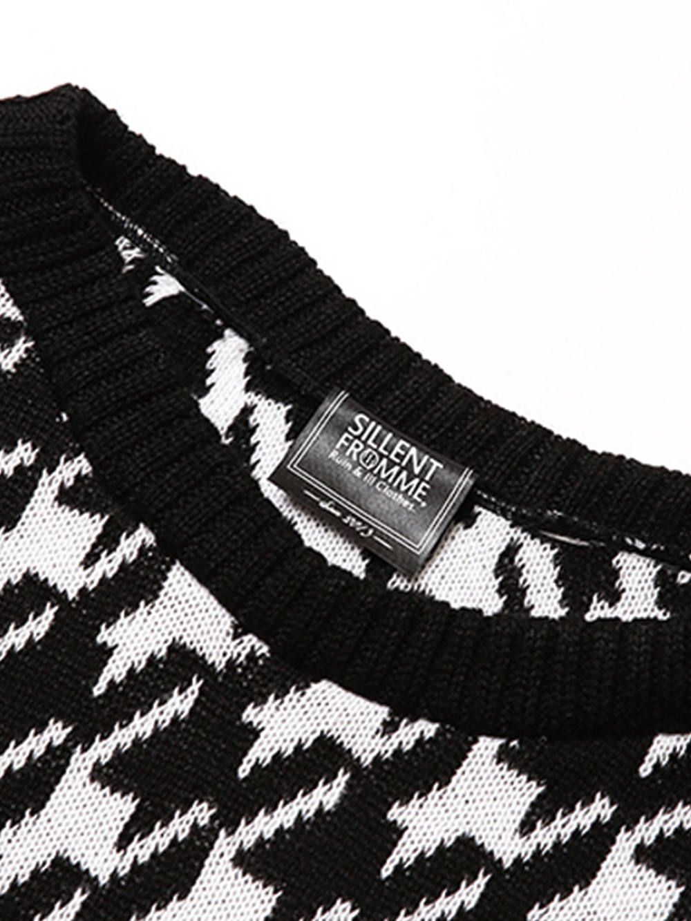 GHOST -Asymmetry Knit Sweater-