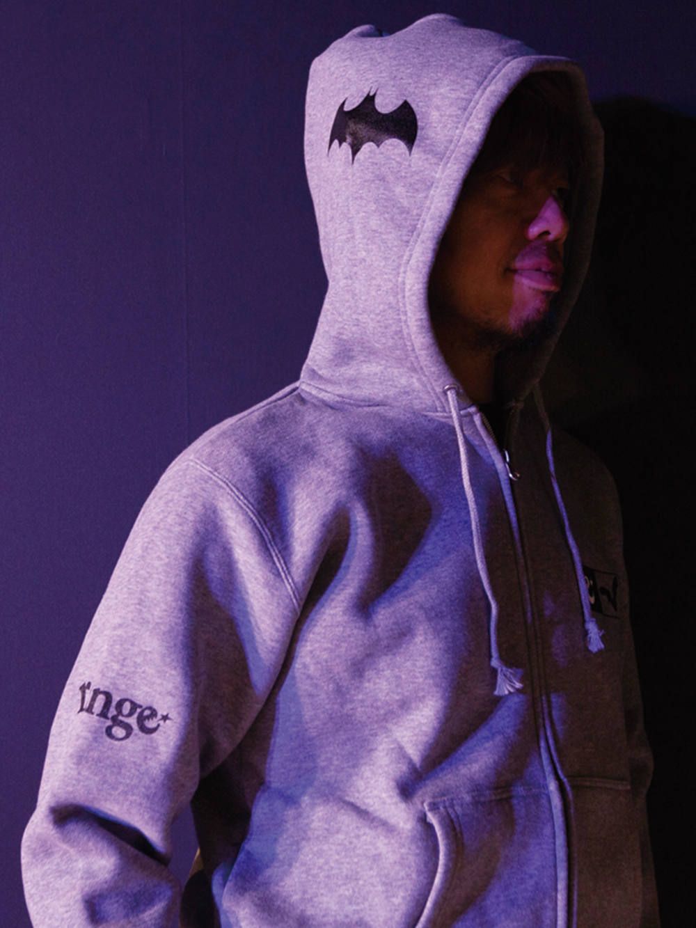 rg bat print zip hoody