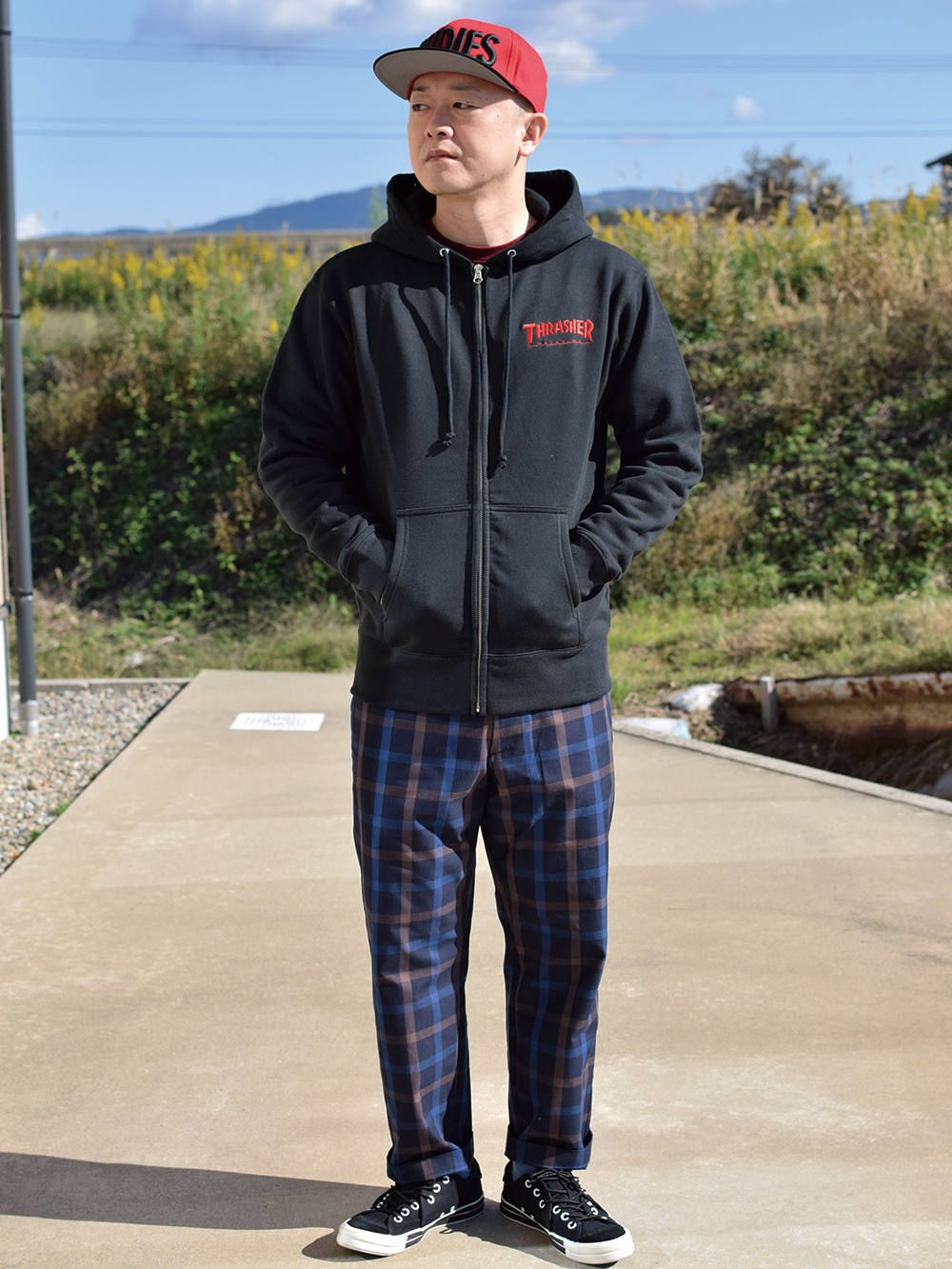 HOMETOWN ZIP HOOD-SWEAT