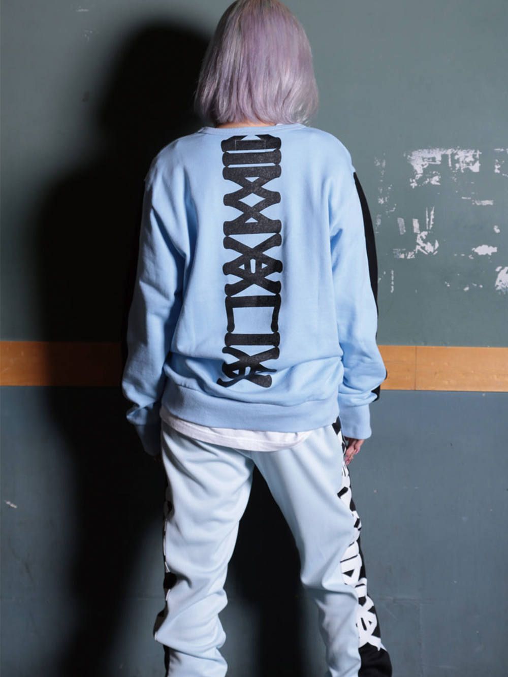 JOGGING PANTS : MISFIT
