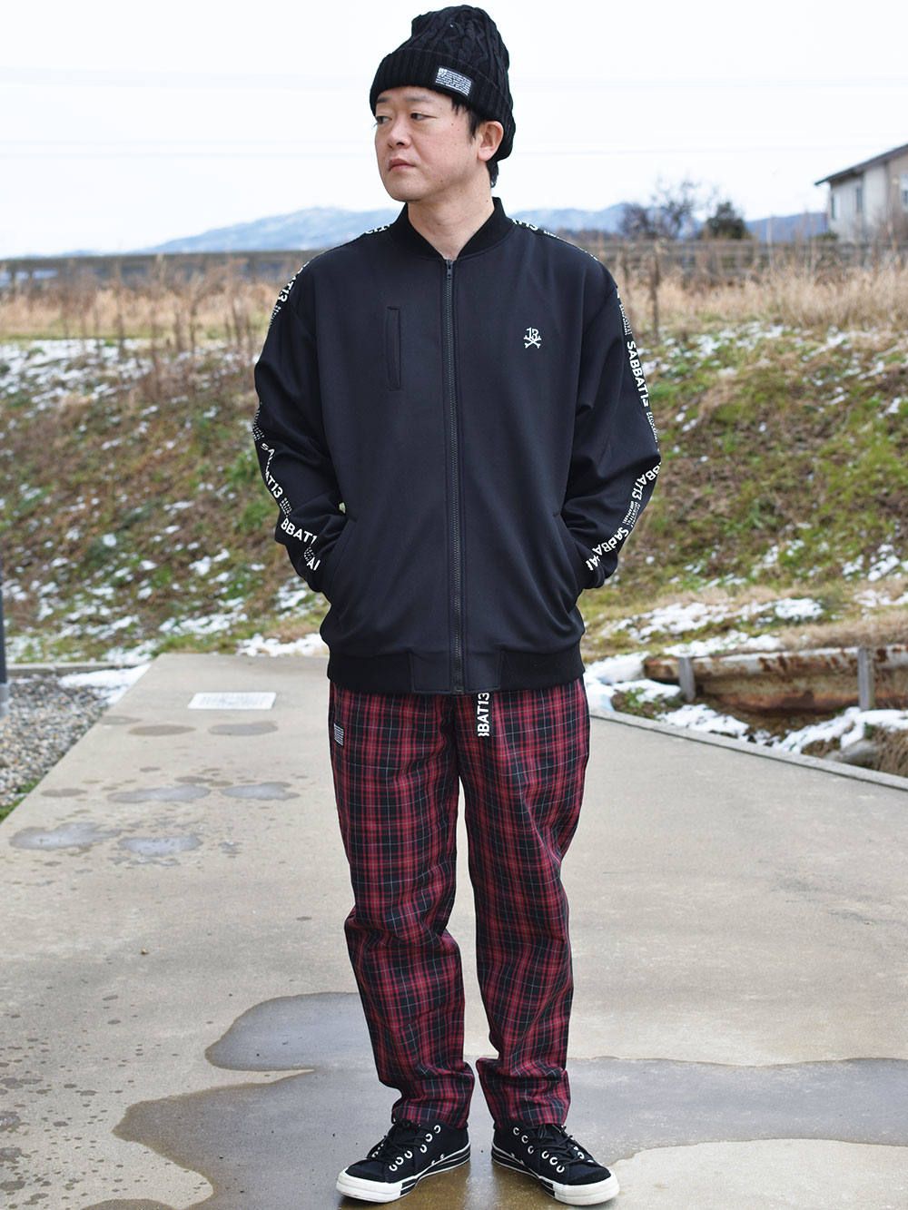 TRACK-JKT