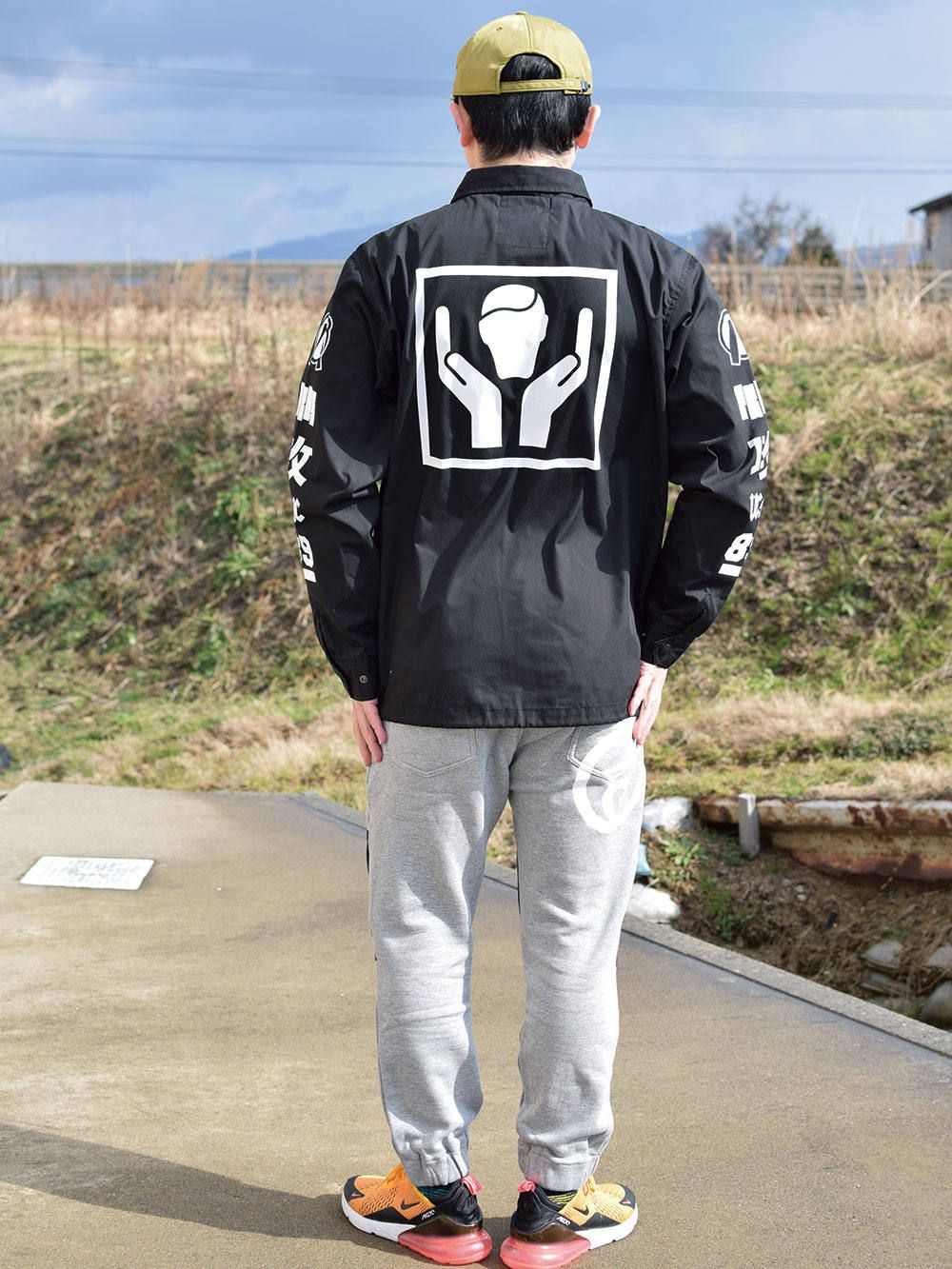 ロゴロゴコーチJKT