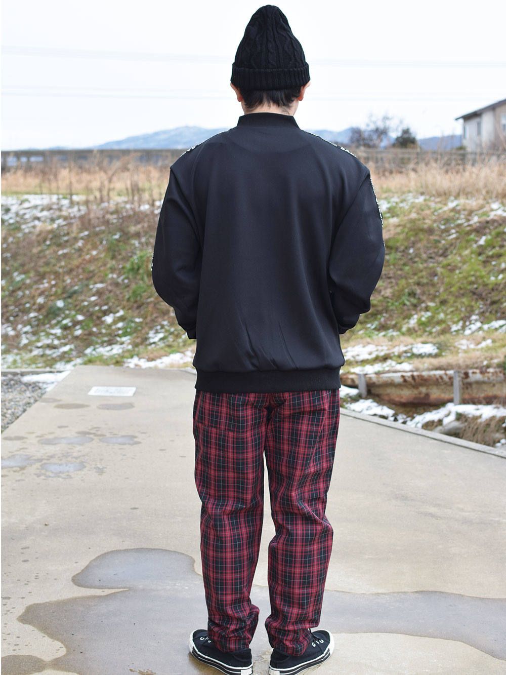 TRACK-JKT