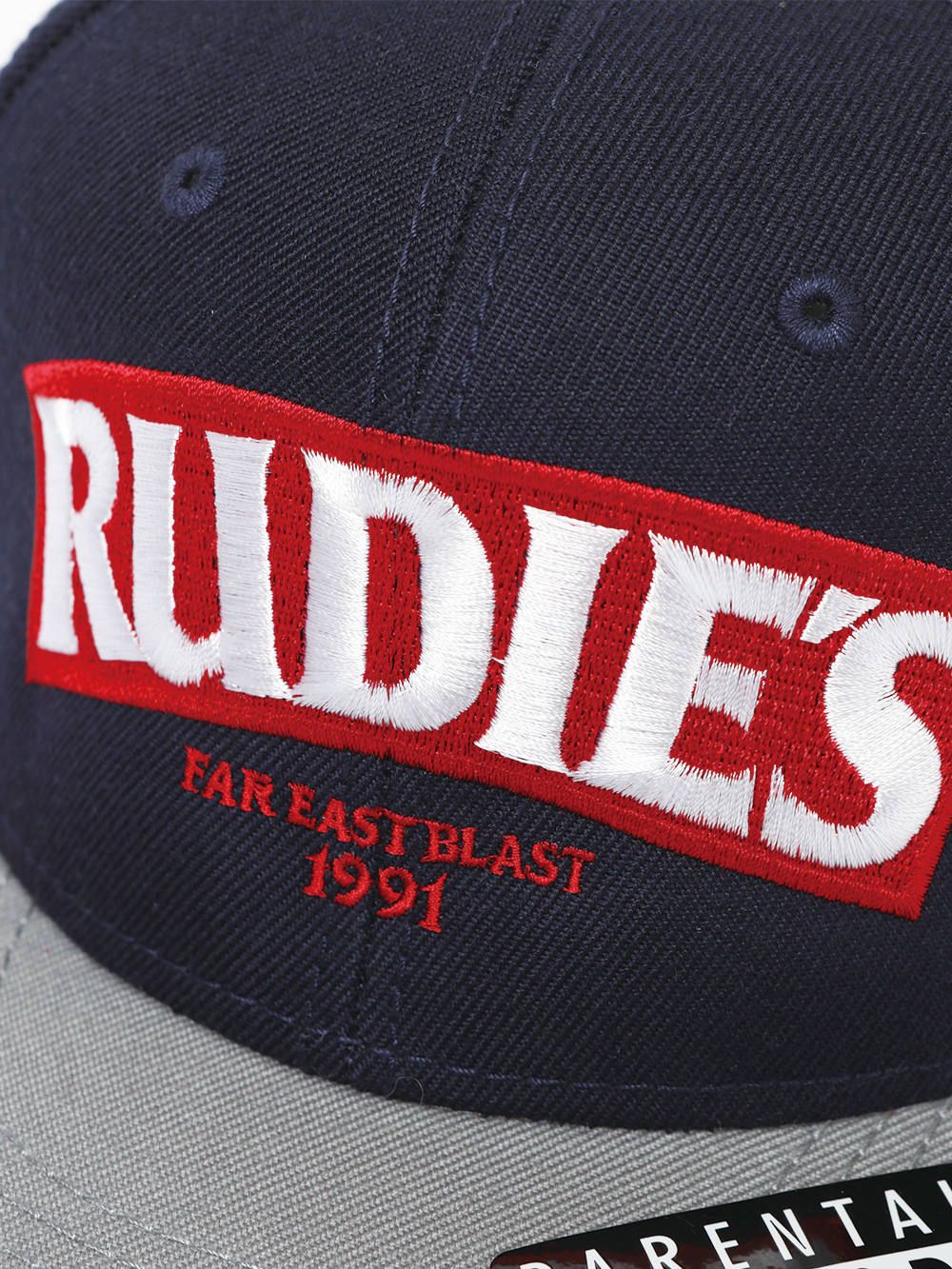 SLICK SNAPBACK-CAP