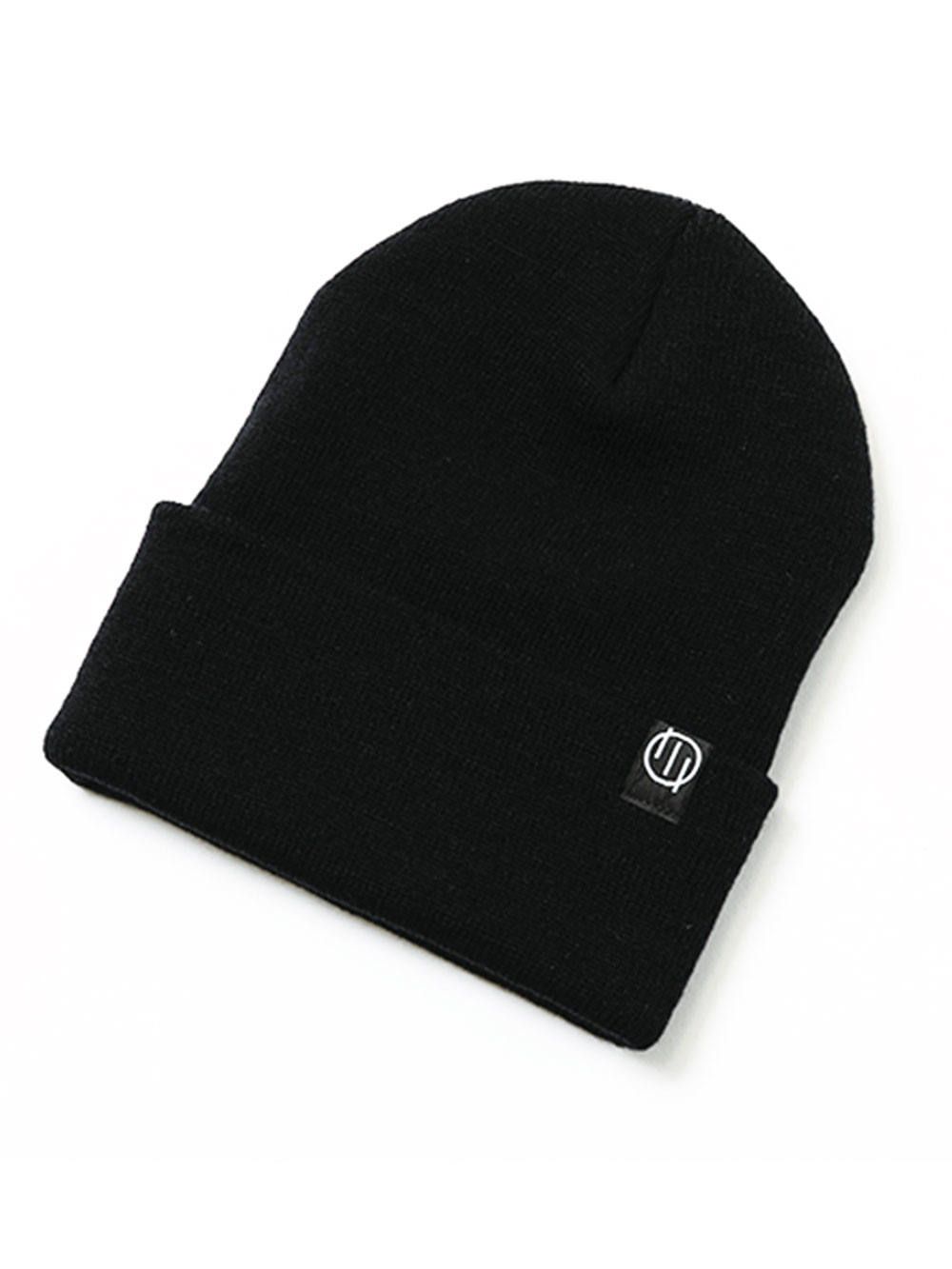 QUERY -Beanie-