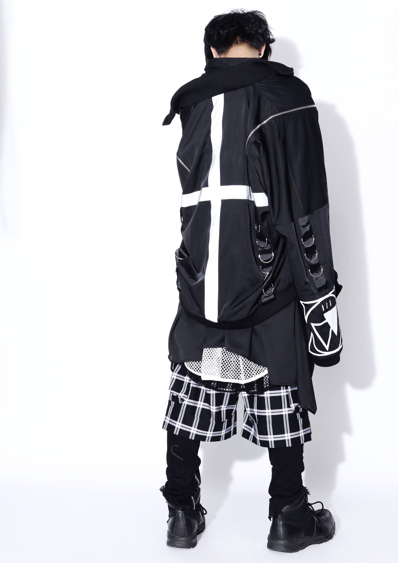 SAVIOR -Ringed Loose Cropped-