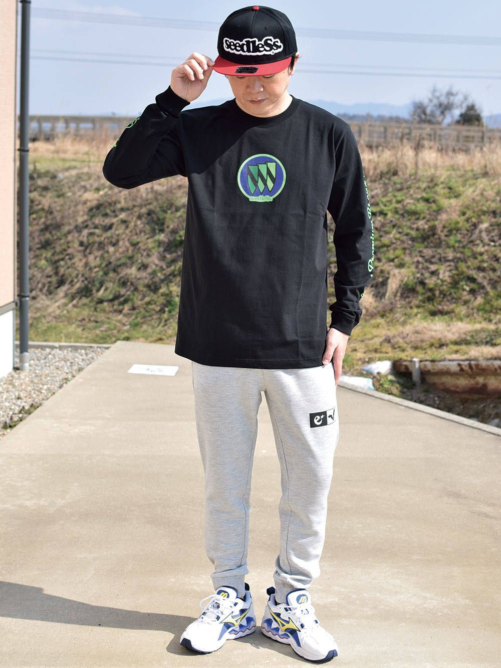Green gradation crest L/S tee