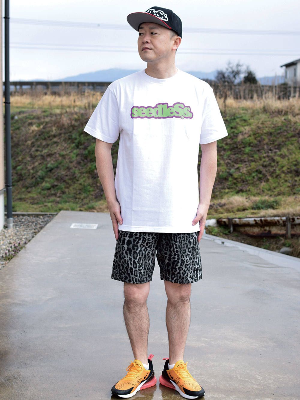 sd spot color COOP logo s/s tee