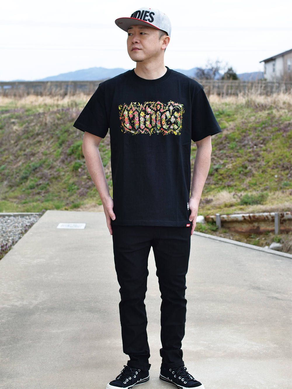 BOTANICAL SPARK-T