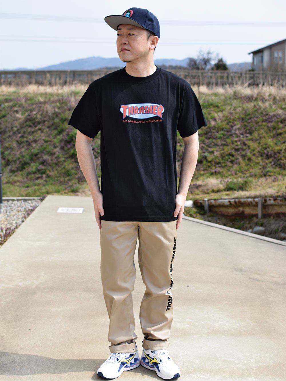 Oval MAG TEE