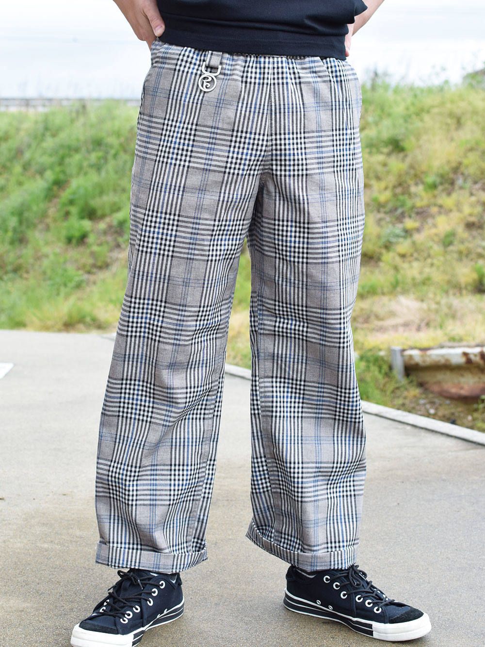 CHECK-PANTS
