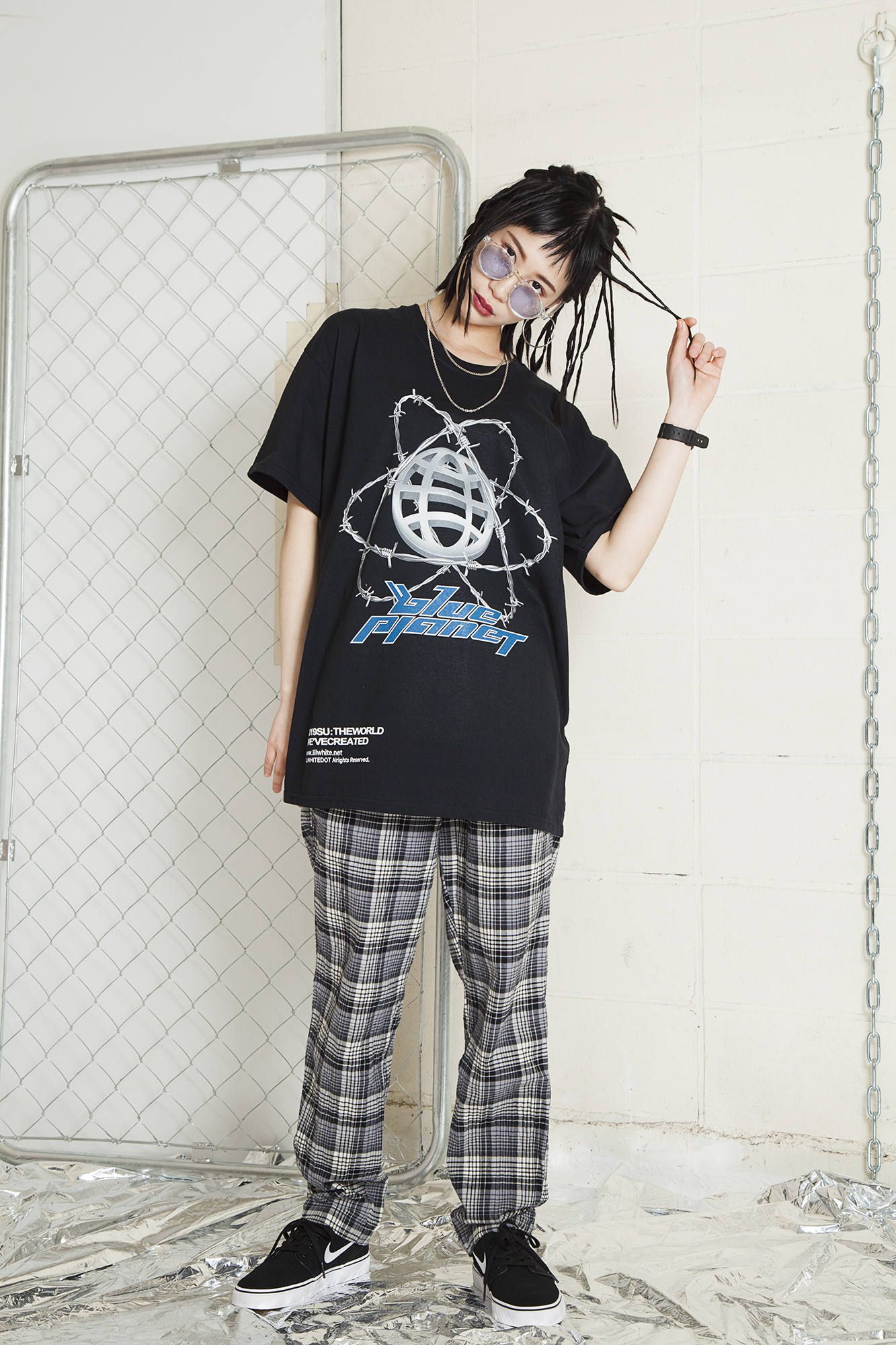 “PLANET” TEE