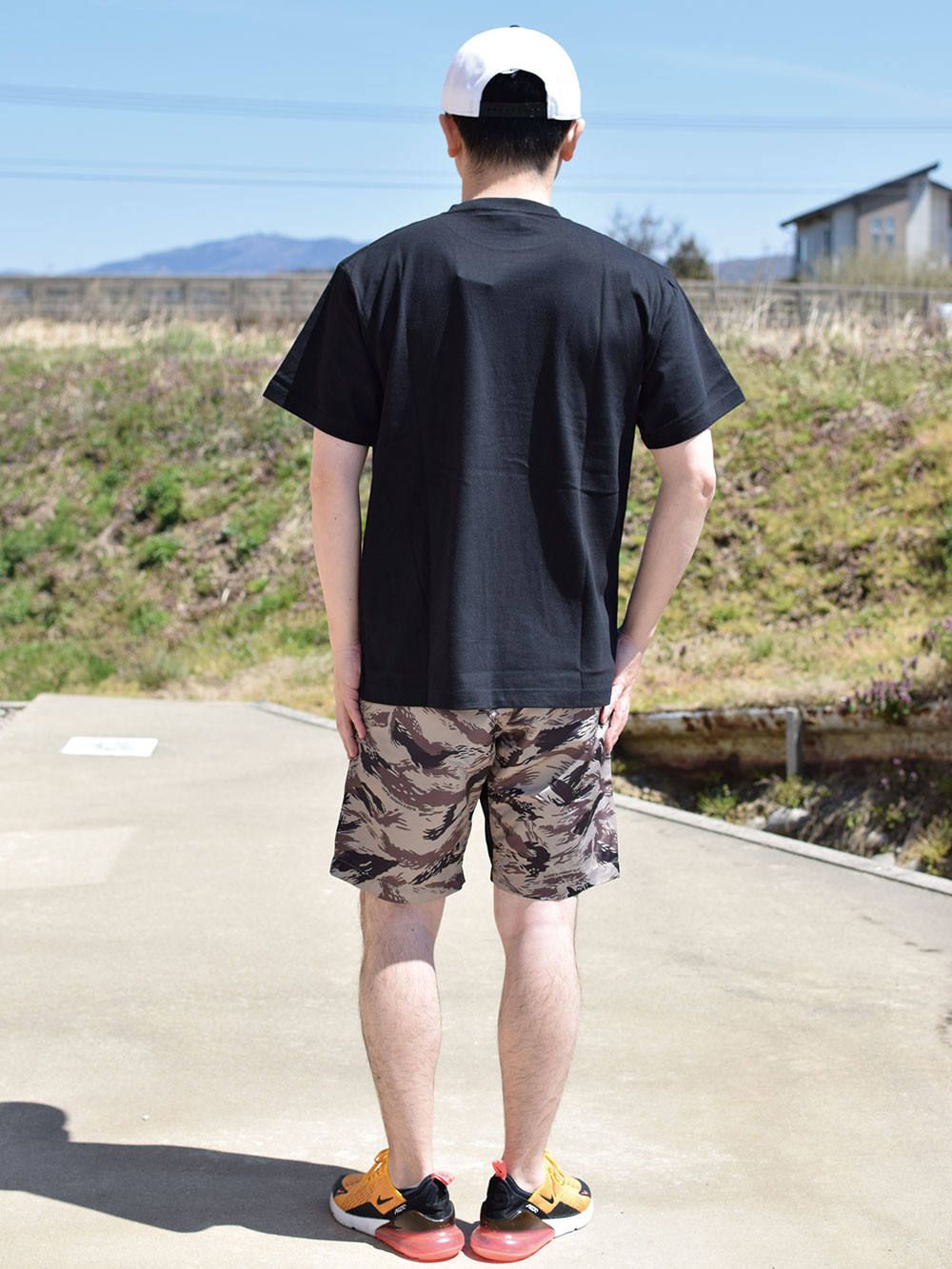 THRASHER - SKATE GOAT BARS-TEE | DOLL