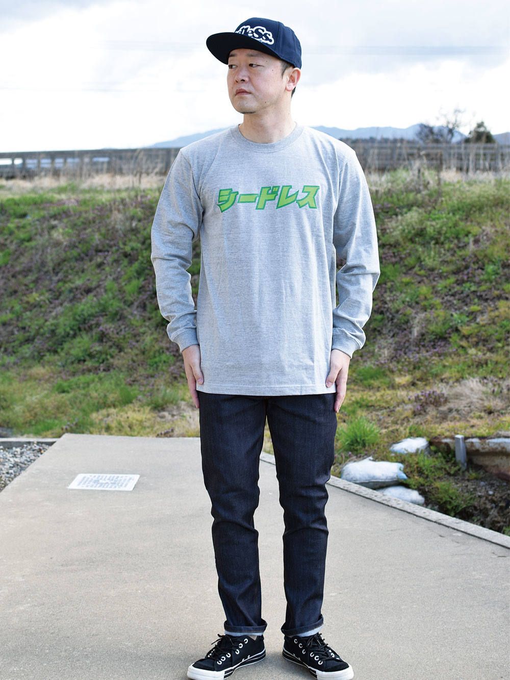 katakana logo L/S tee