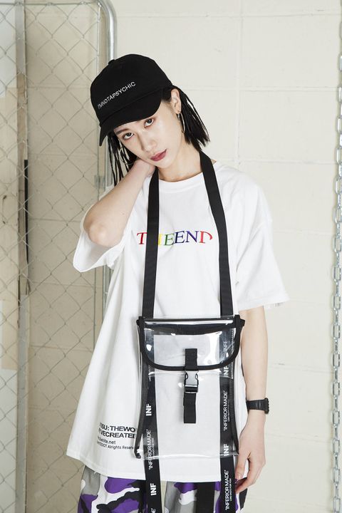 “THE END” EMBROIDERY TEE