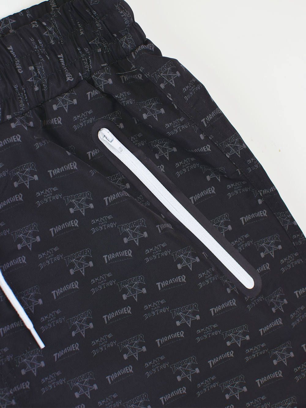 MAG Allover SHORTS