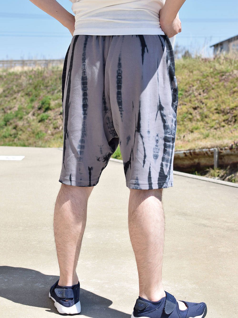 TYE DYE-SHORTS