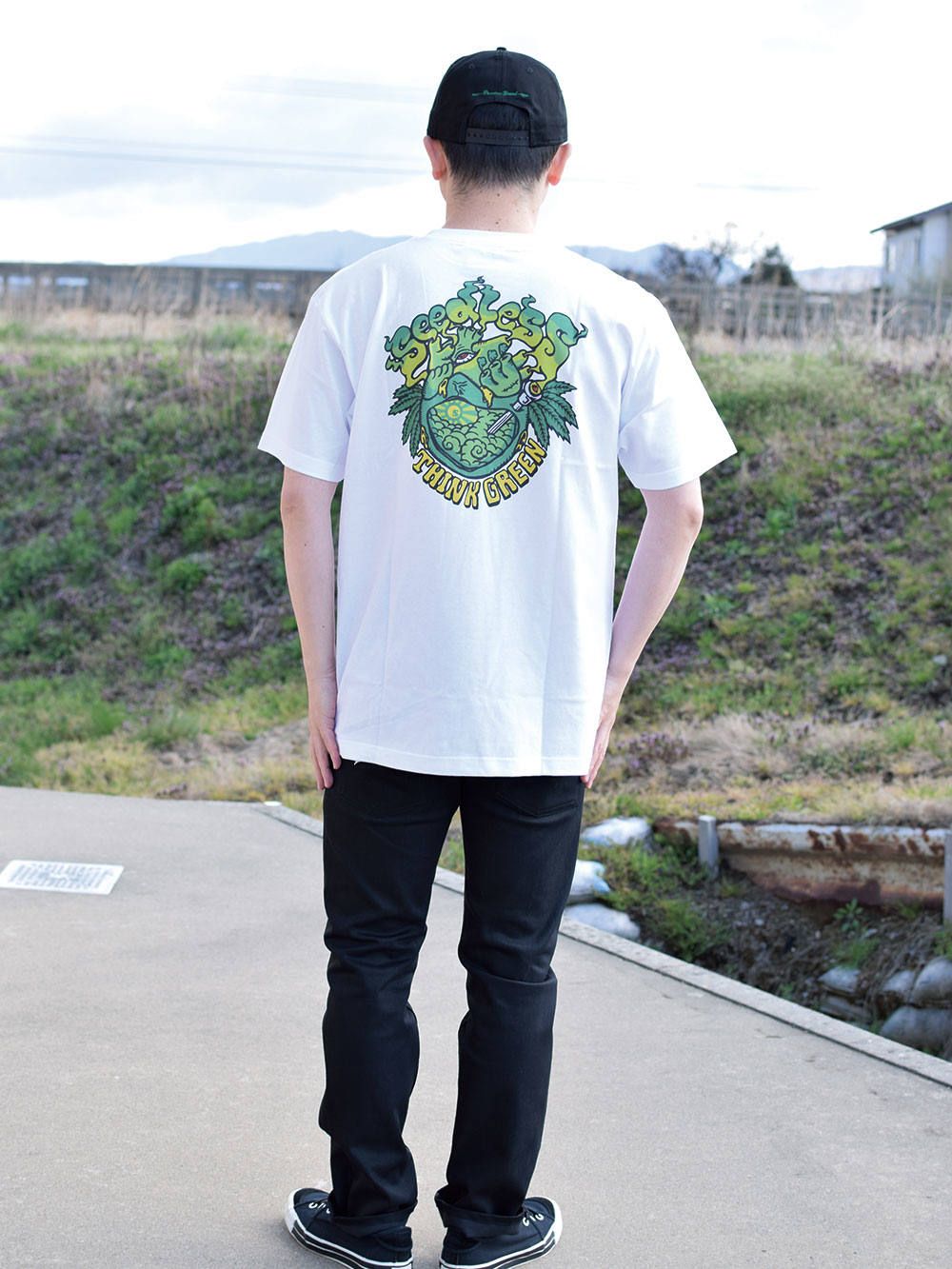 Heartful Bong s/s tee