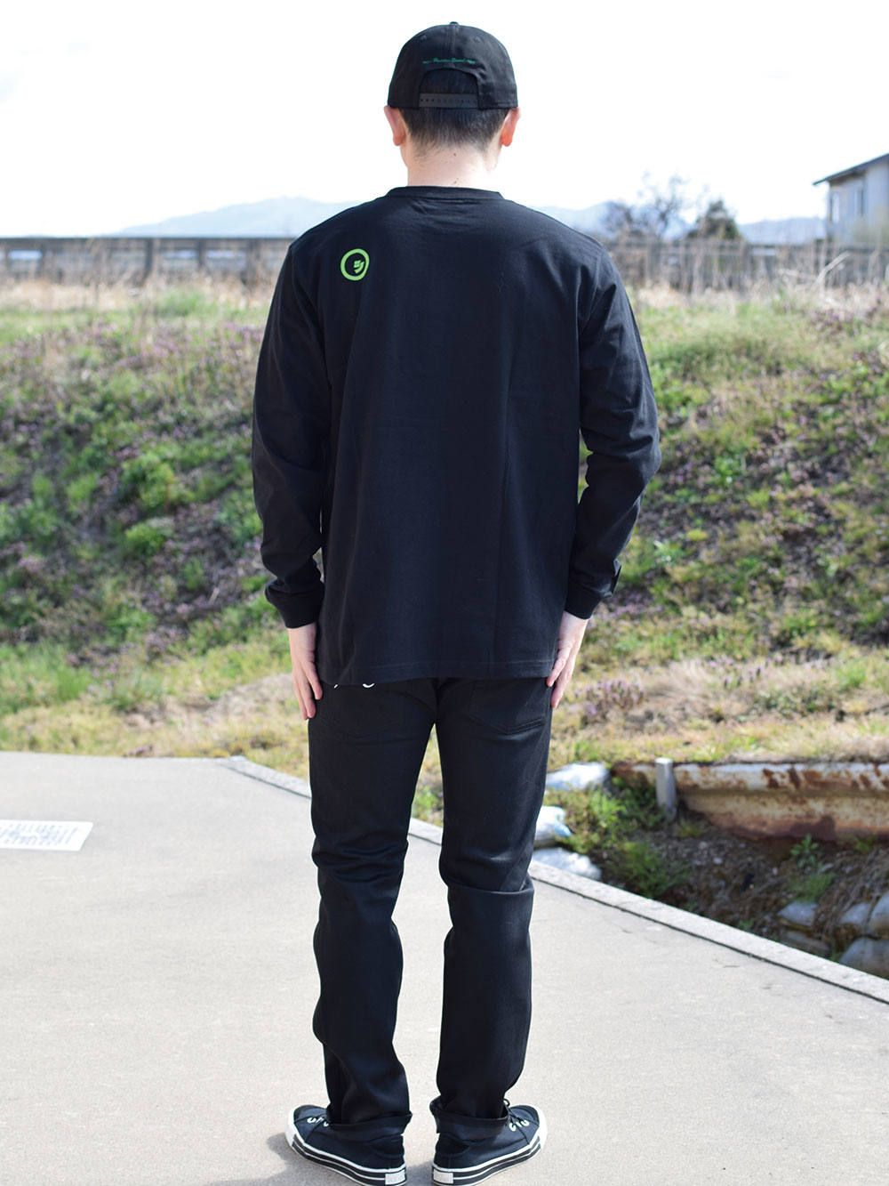 katakana logo L/S tee
