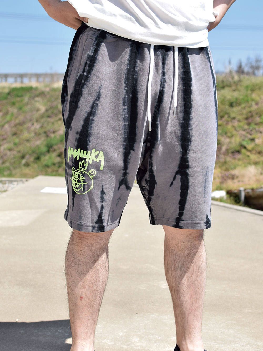 TYE DYE-SHORTS
