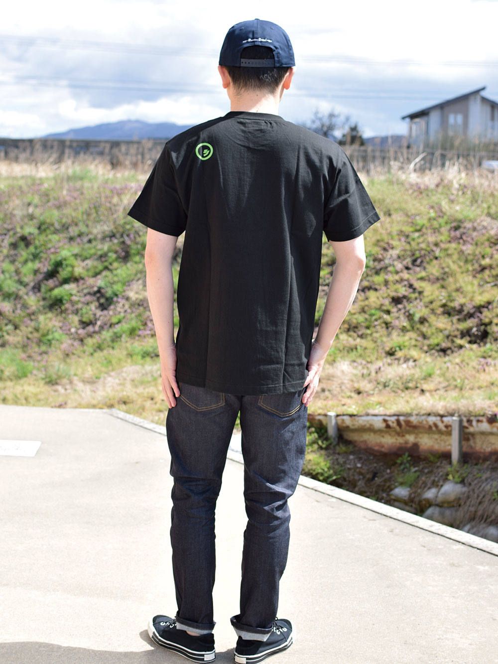 katakana logo s/s tee