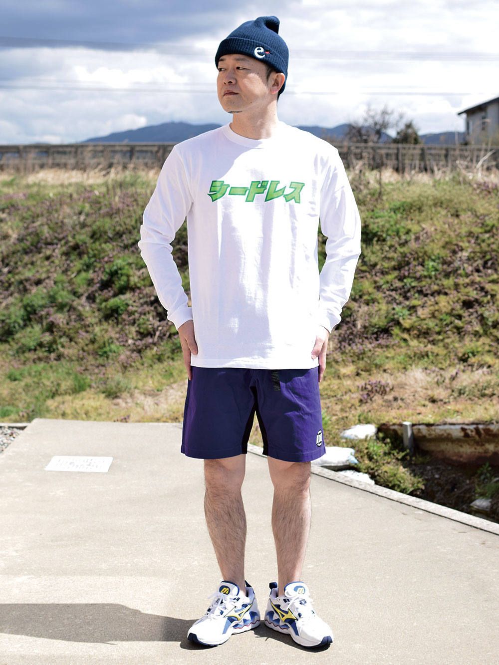 katakana logo L/S tee