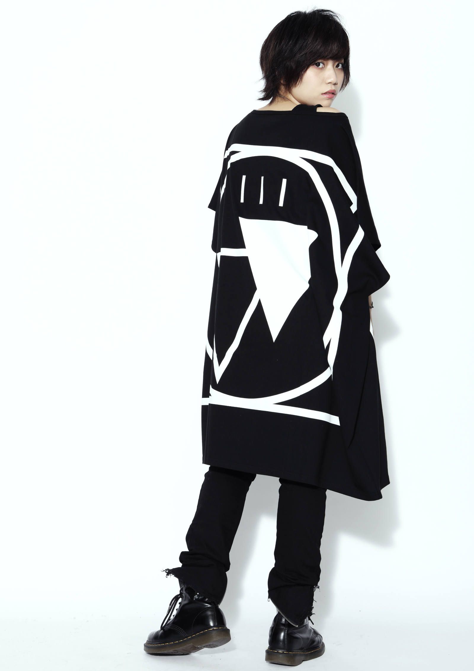 CRYPTIC -Square Sleeveless-
