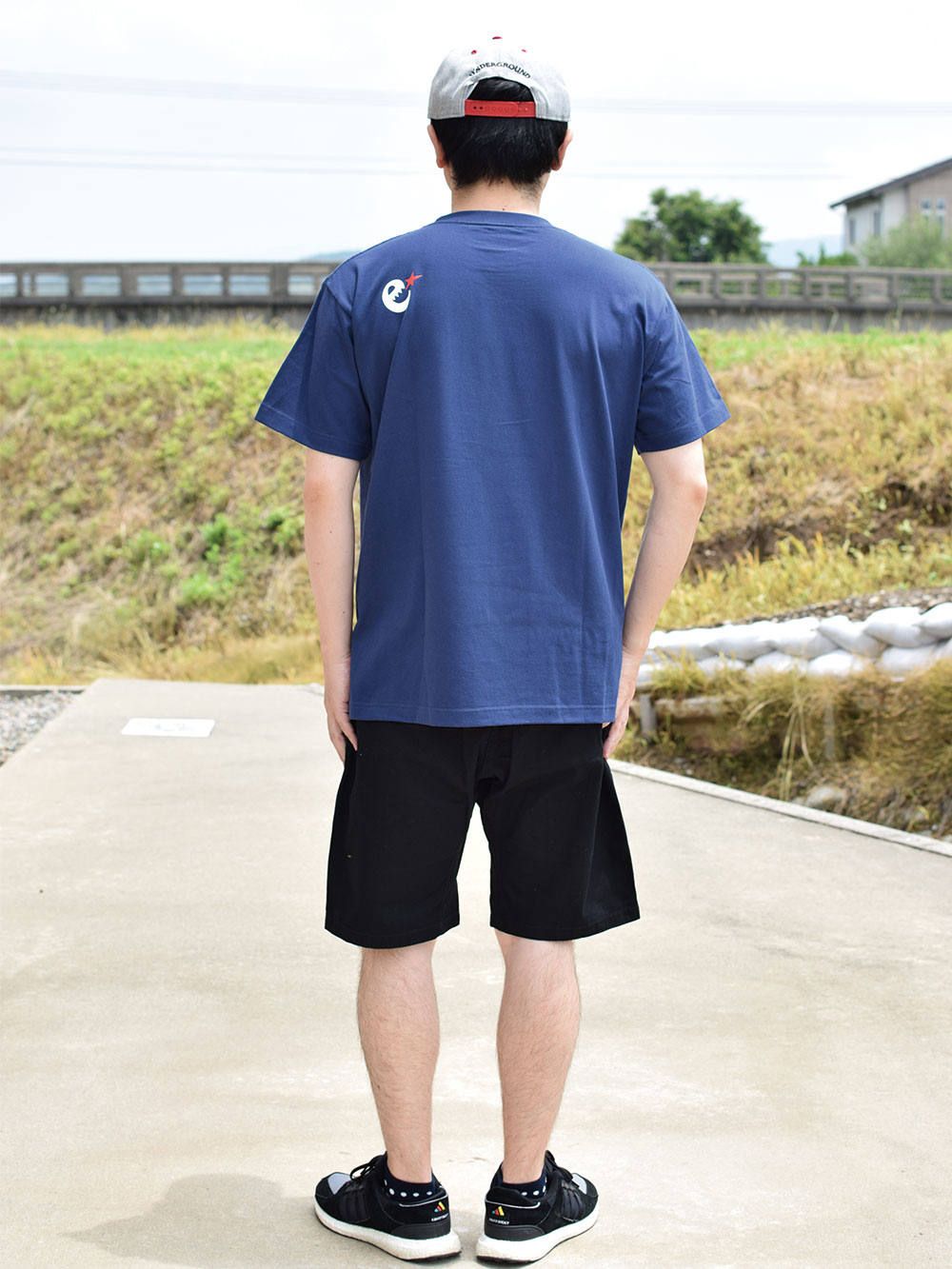 rg magical light s/s tee