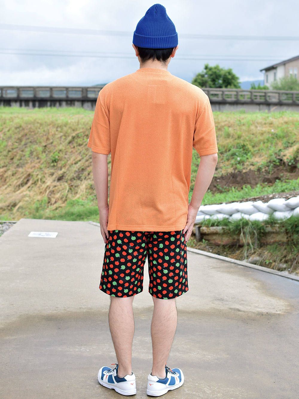 HENLEY NECK-TEE