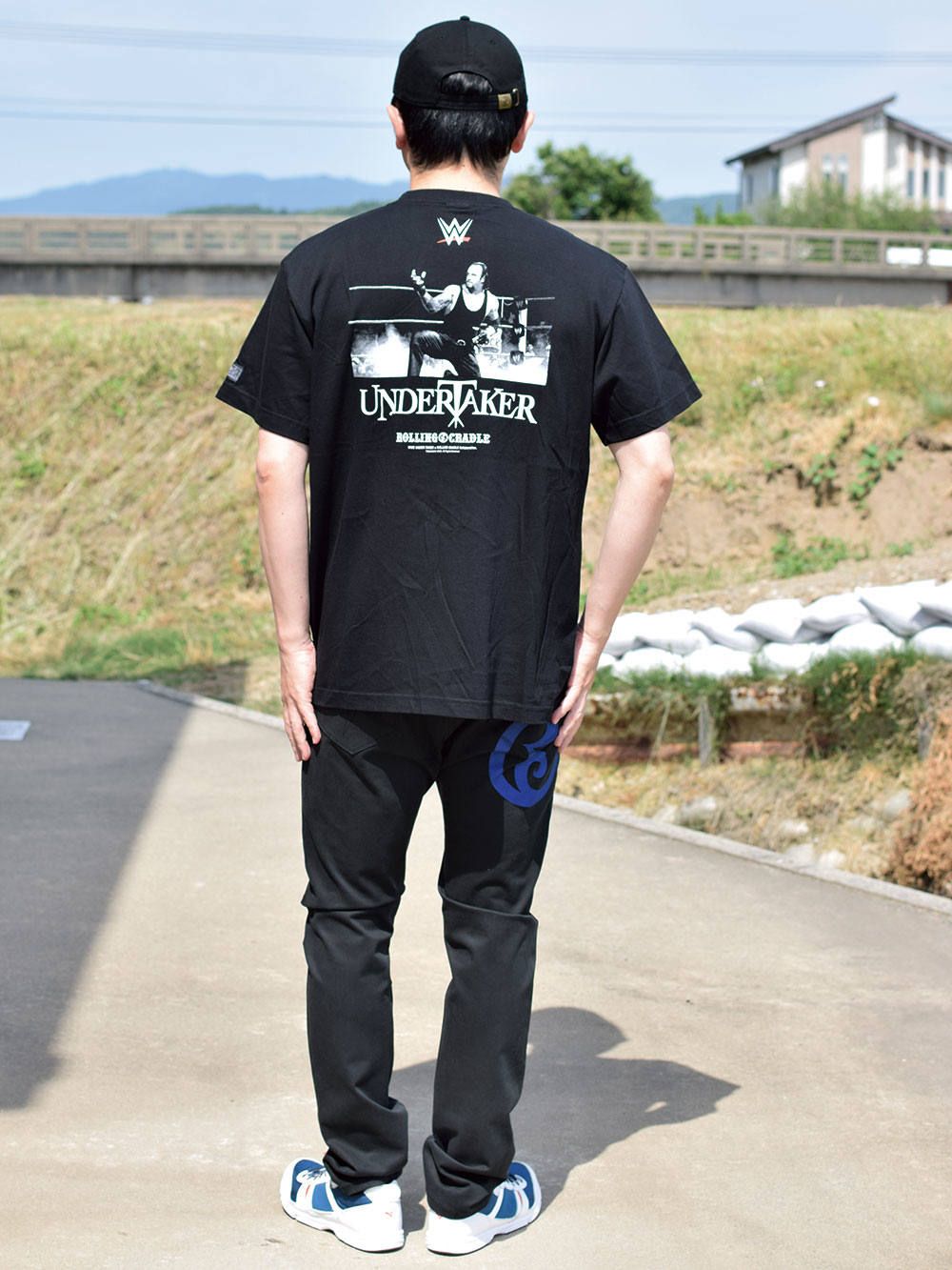 RCxWWE THE UNDER TAKER Tee "THE UNDER TAKER"